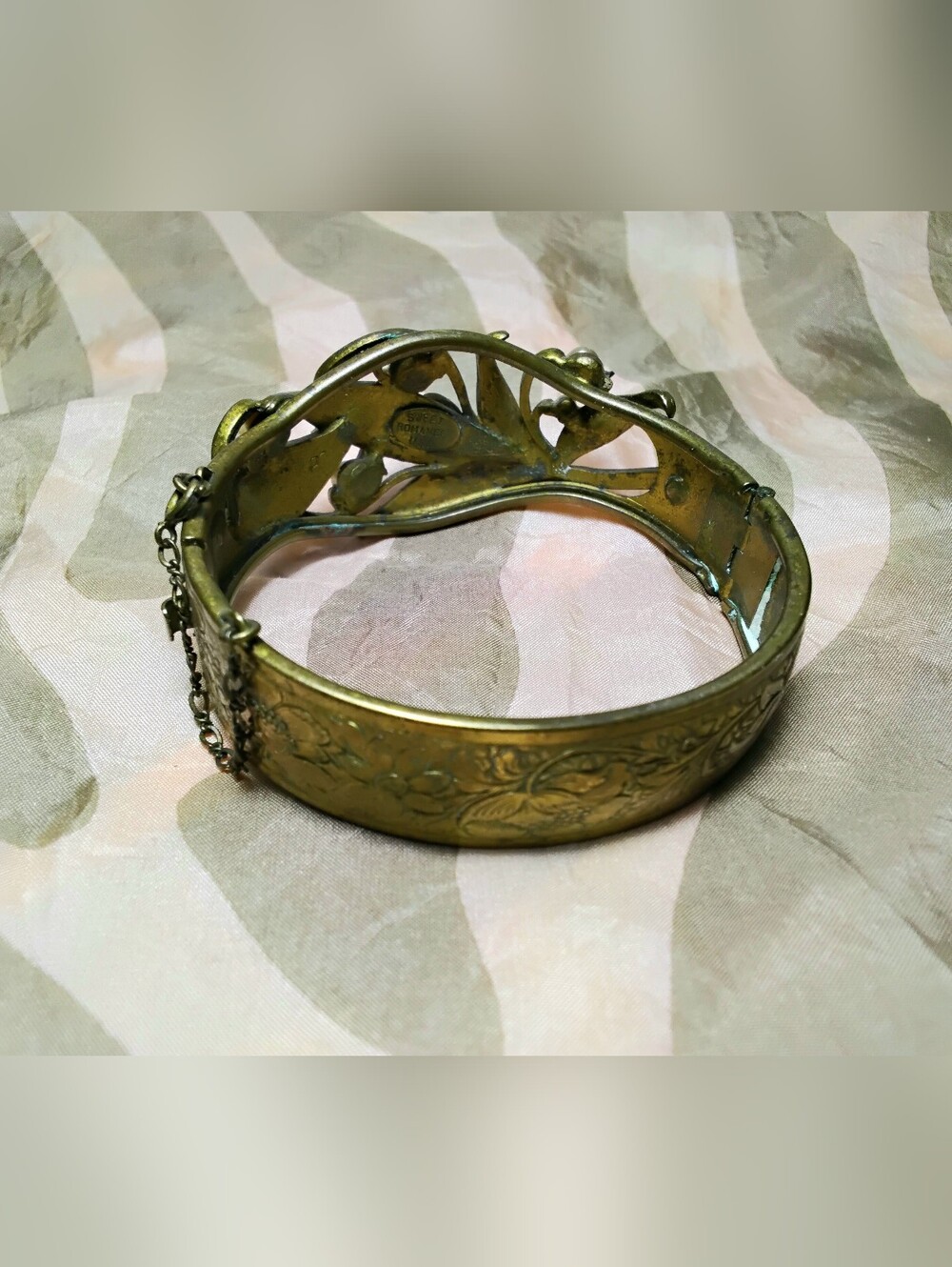 Sweet Romance Lily Of The Valley Bridal Bracelet - Picture 2 of 8